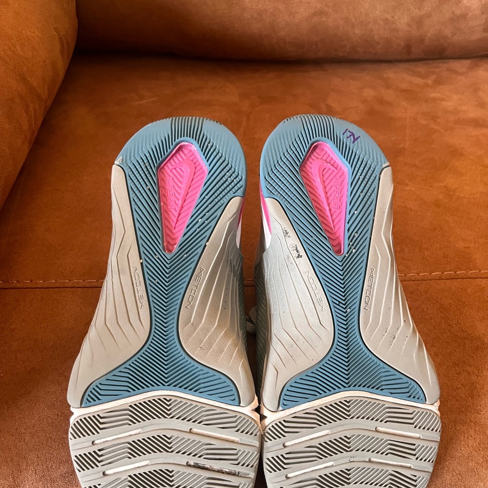 Nike Metcon 8 Women’s CrossFit Training Shoes Women's - Picture 9 of 9